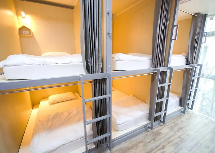 Good Day Hostel กรุงเทพมหานคร